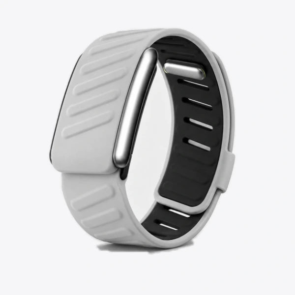 Sculpted silicone — Grey / Black